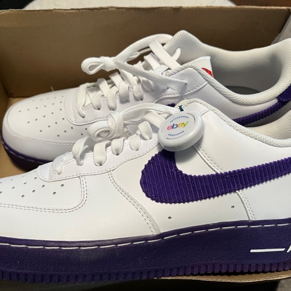 Nike Air Force 1 ‘07 lv8 EMB - Picture 5 of 11